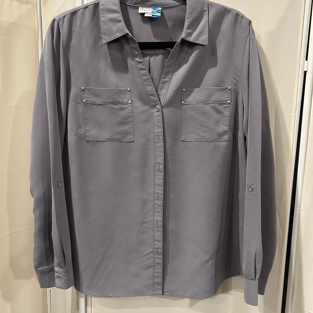 Gray Long Sleeve Button-Up Shirt